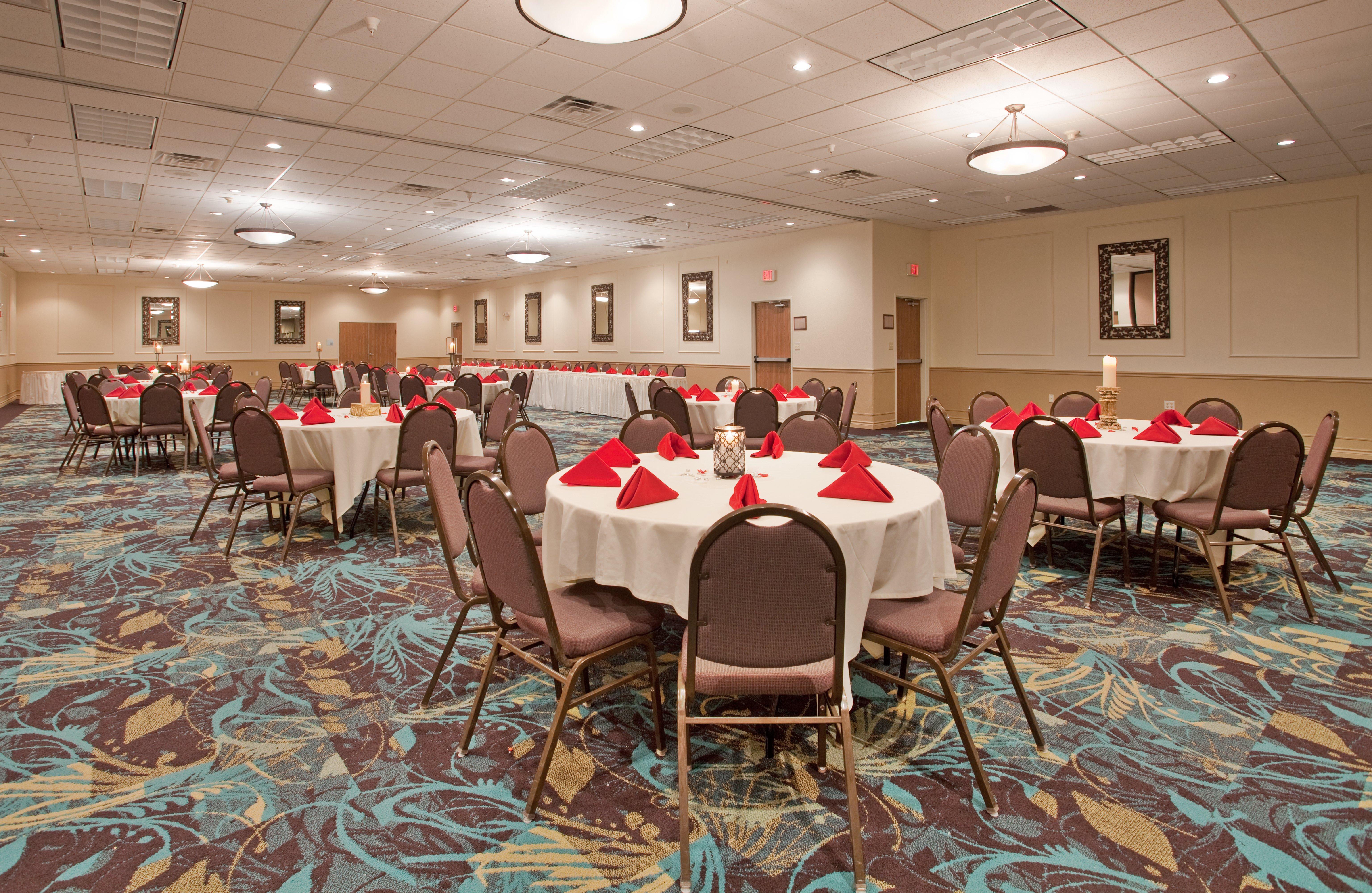 Holiday Inn Express Hotel & Suites Beatrice By Ihg Luaran gambar