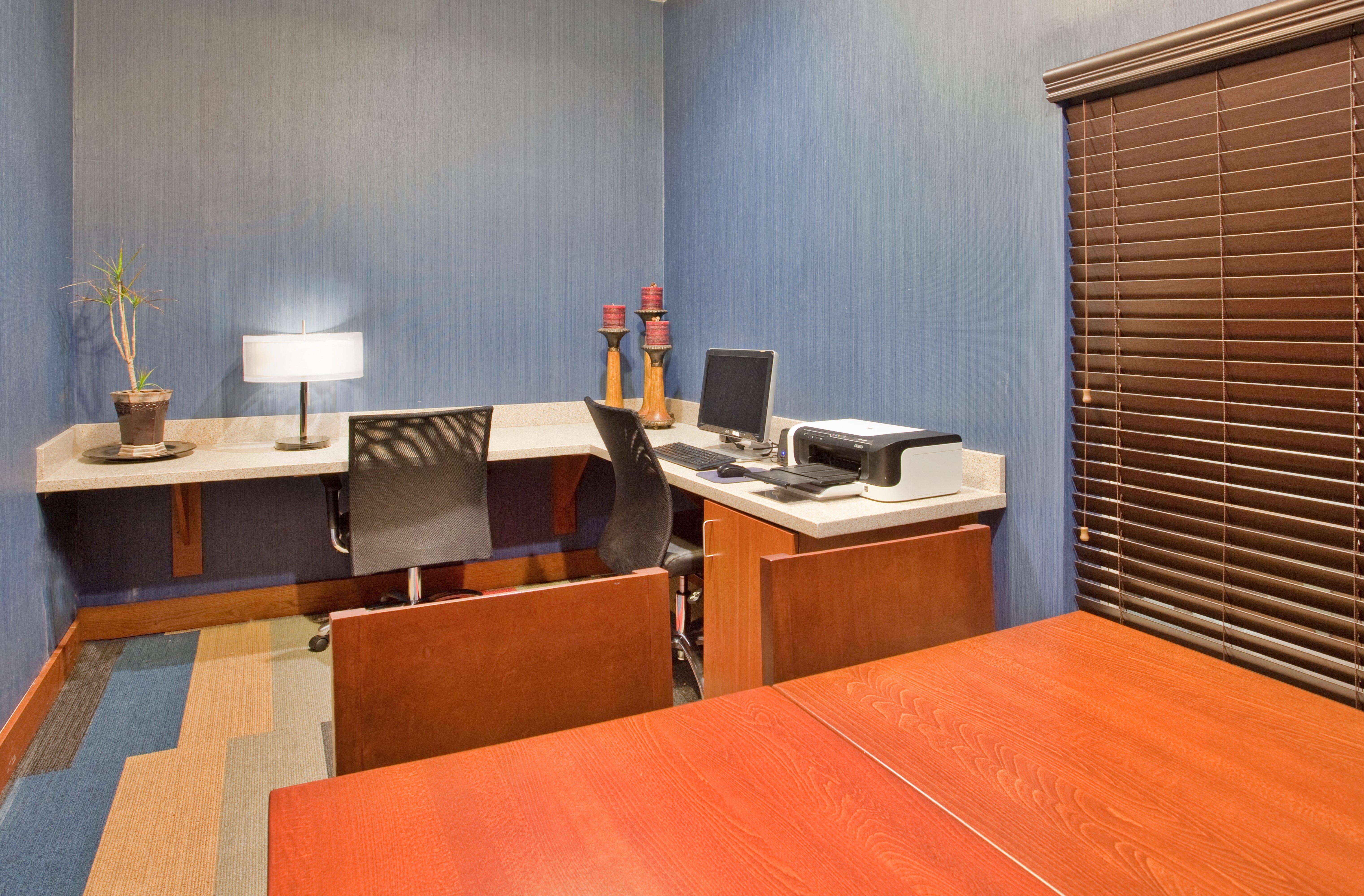 Holiday Inn Express Hotel & Suites Beatrice By Ihg Luaran gambar