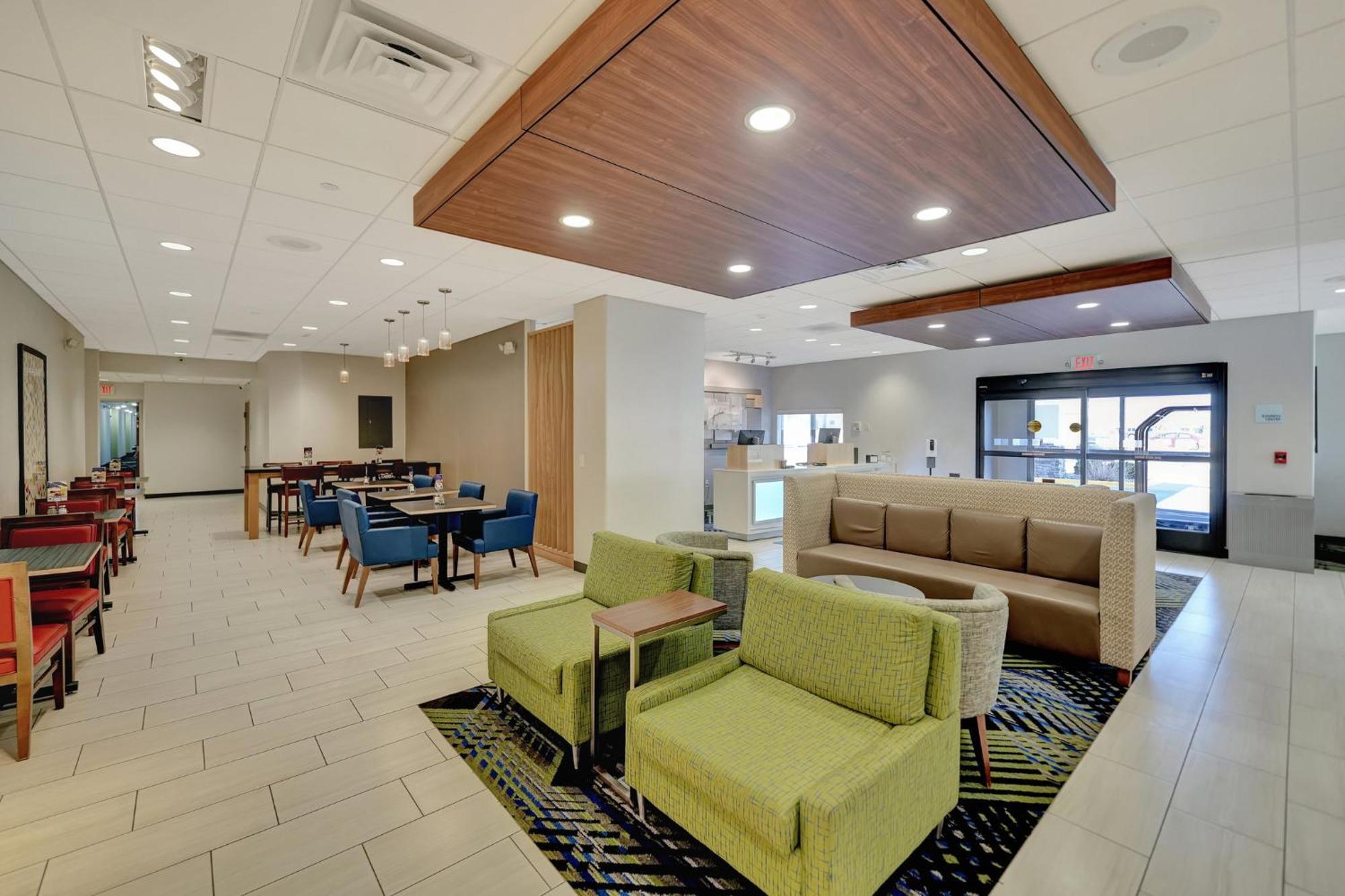 Holiday Inn Express Hotel & Suites Beatrice By Ihg Luaran gambar
