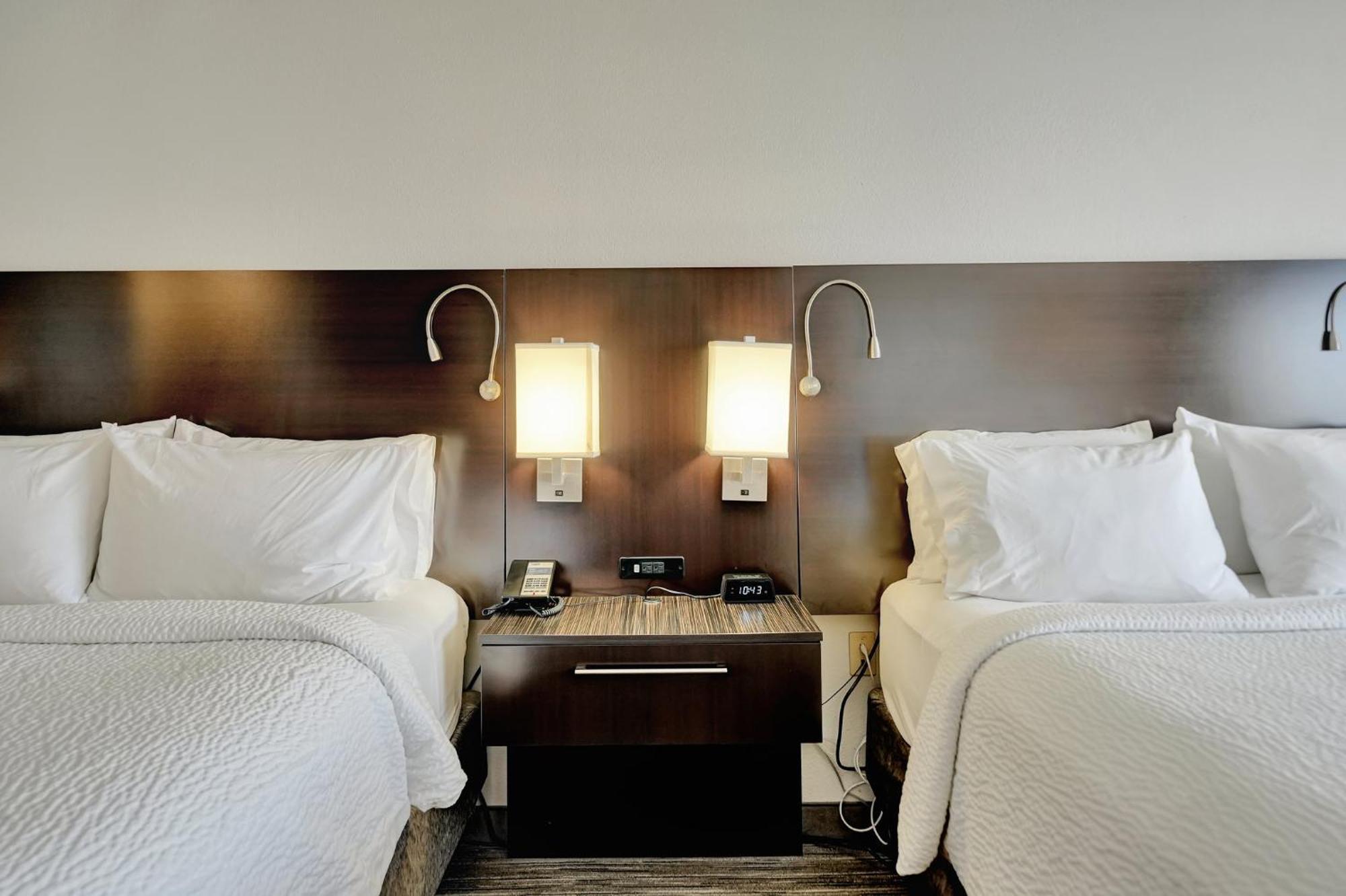 Holiday Inn Express Hotel & Suites Beatrice By Ihg Luaran gambar