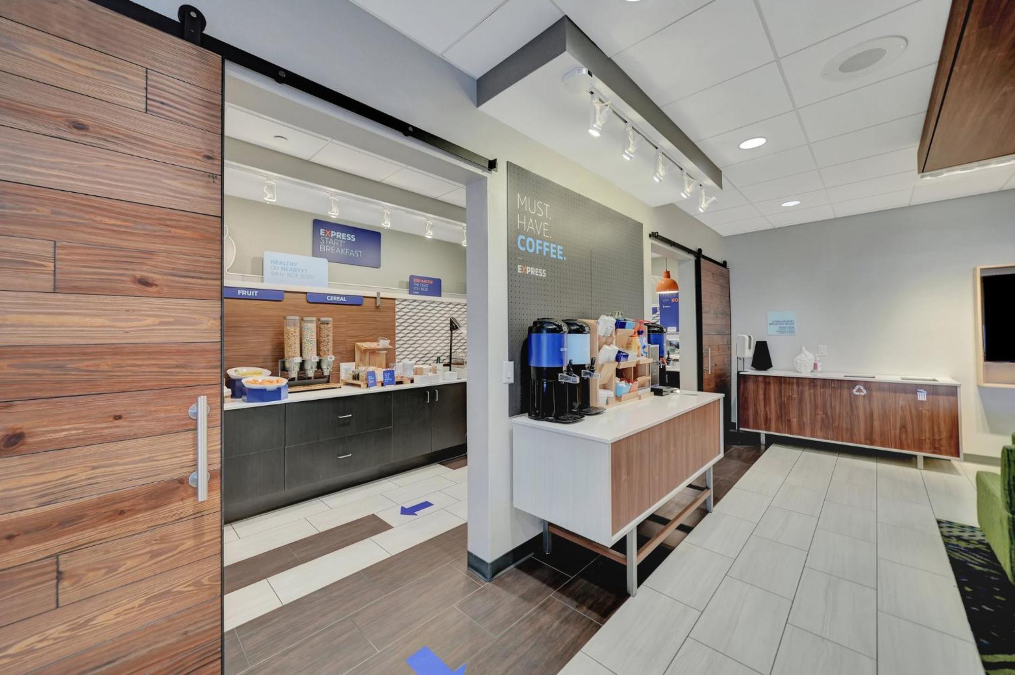 Holiday Inn Express Hotel & Suites Beatrice By Ihg Luaran gambar