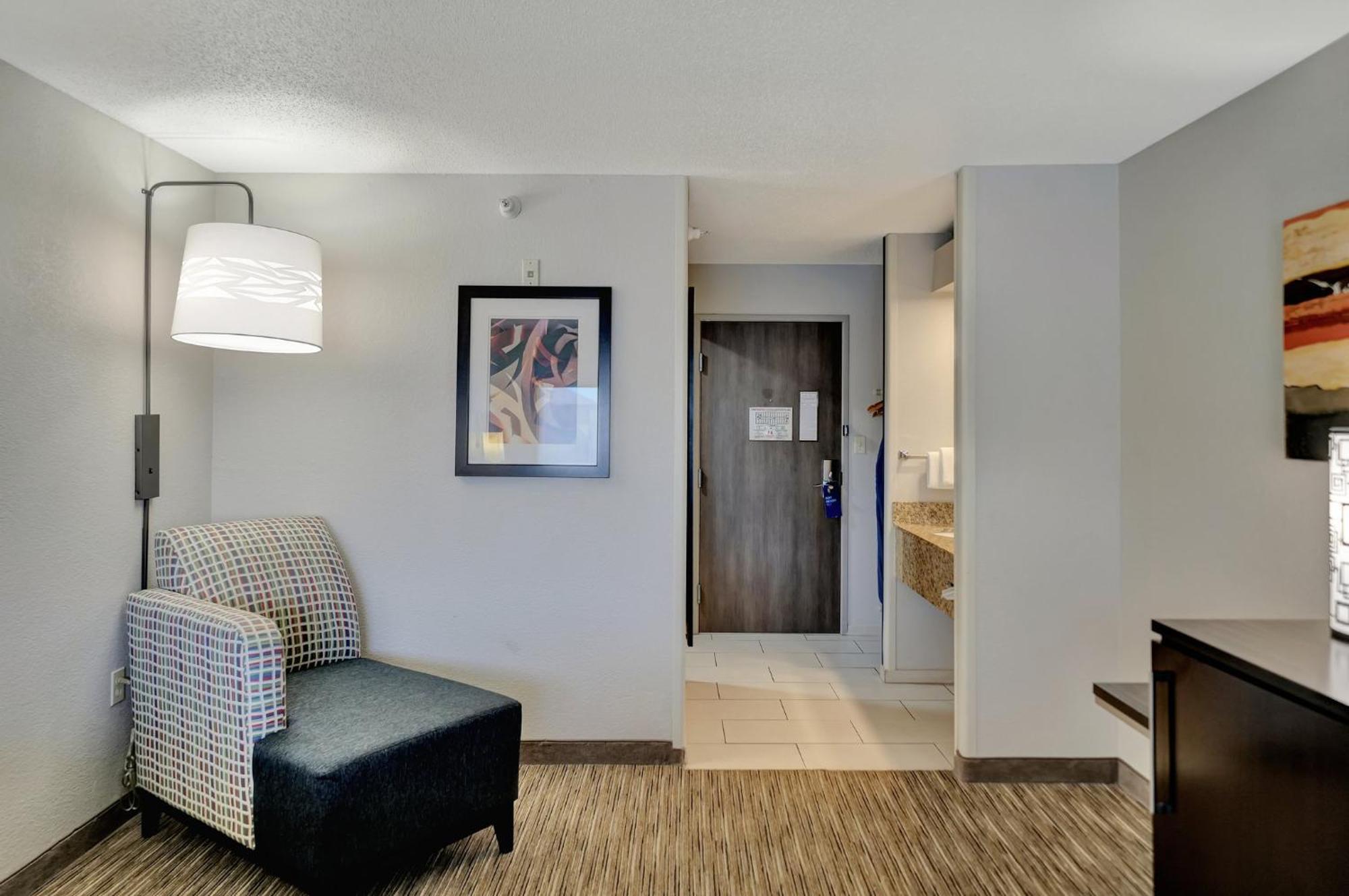 Holiday Inn Express Hotel & Suites Beatrice By Ihg Luaran gambar