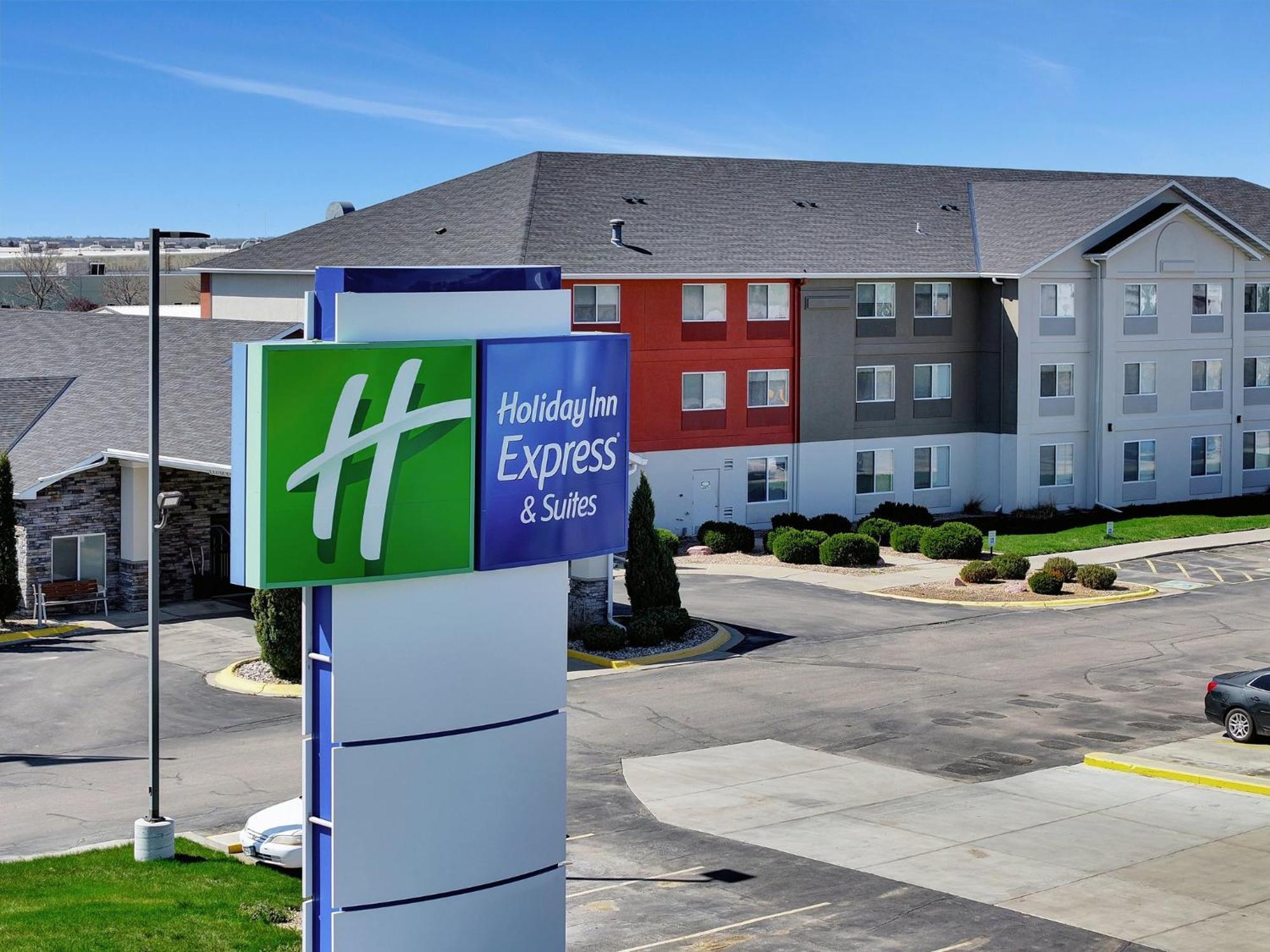 Holiday Inn Express Hotel & Suites Beatrice By Ihg Luaran gambar